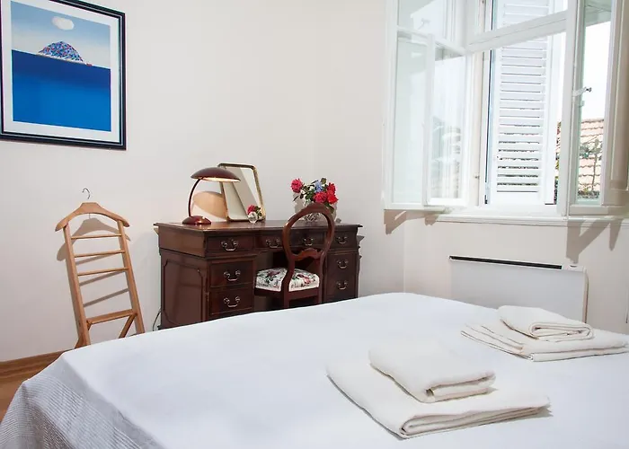 Secret Garden By Irundo Dubrovnik