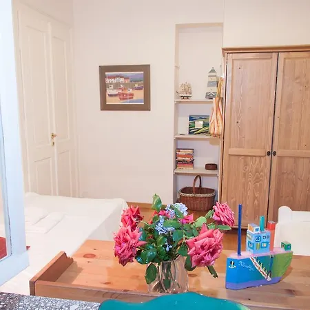 Secret Garden By Irundo Ragusa